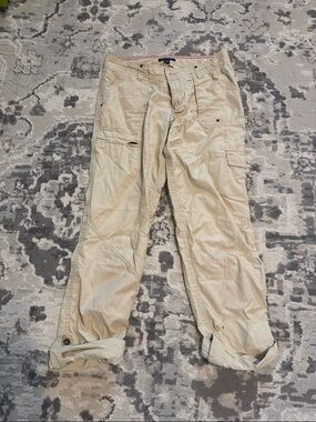 Tommy Hilfiger Lightweight Cargo Pants in Beige